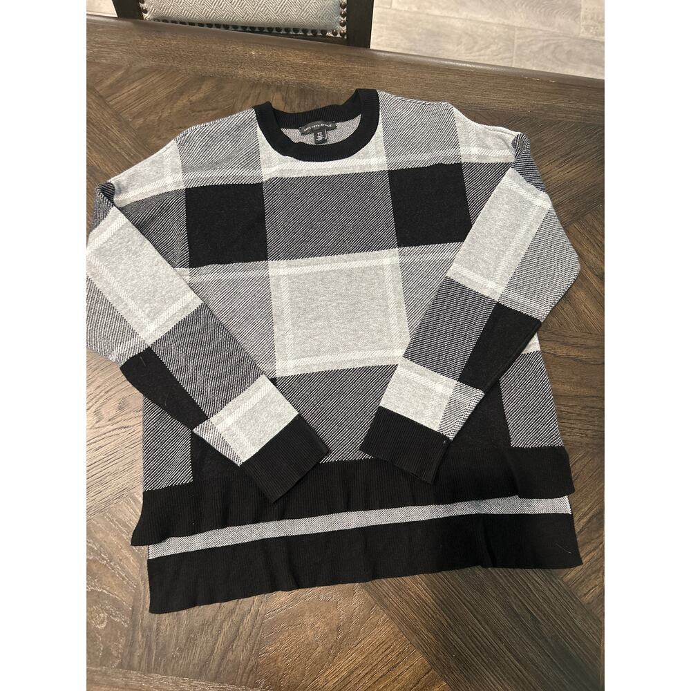 SAKS Fifth Avenue Black Gray Plaid Crew Neck High Low Box Sweater Size Medium